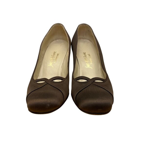 Saks Fifth Avenue Women’s Brown Satin Closed-Toe Pumps Low Heel Elegant Style Si - Picture 2 of 9